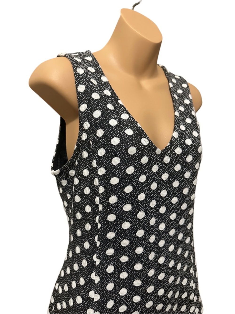 Anthropologie Maeve Black & White Polka Dot V-Neck Tank - Picture 2 of 7